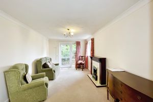 LOUNGE- click for photo gallery